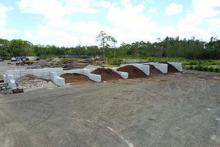 Bulk soil bins